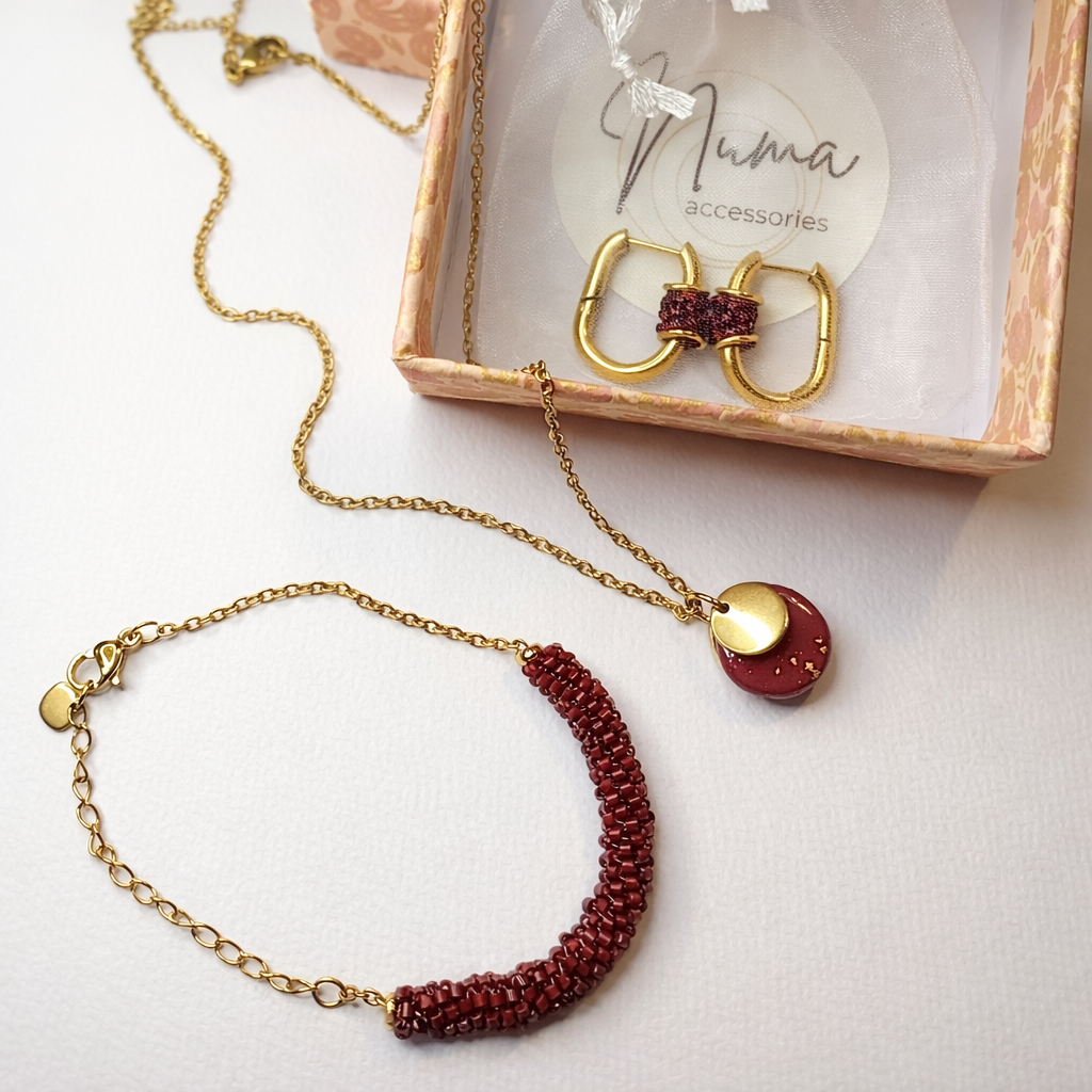 Gavesæt SAGA & SOL & HNOSS – Håndlavede smykker klar til gave